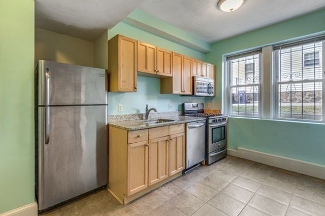 238 S Huntington Ave 1, Boston, MA 02130