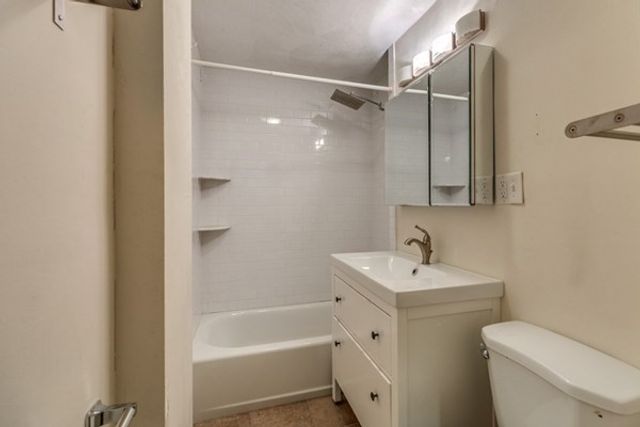 238 S Huntington Ave 1, Boston, MA 02130