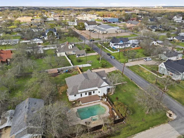 410 S Spears Street, Alvarado, TX 76009