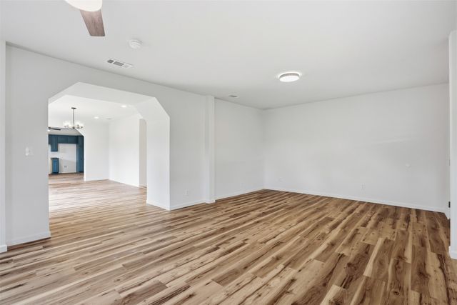 410 S Spears Street, Alvarado, TX 76009