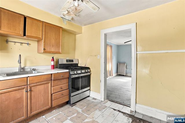 223 Montgomery Street, Bloomfield, NJ 07003