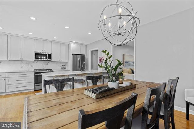 6707 MELROSE DR, Mclean, VA 22101