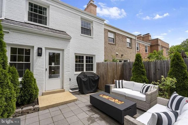 6707 MELROSE DR, Mclean, VA 22101