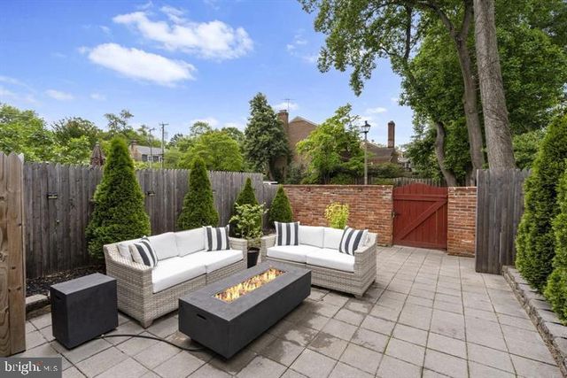 6707 MELROSE DR, Mclean, VA 22101