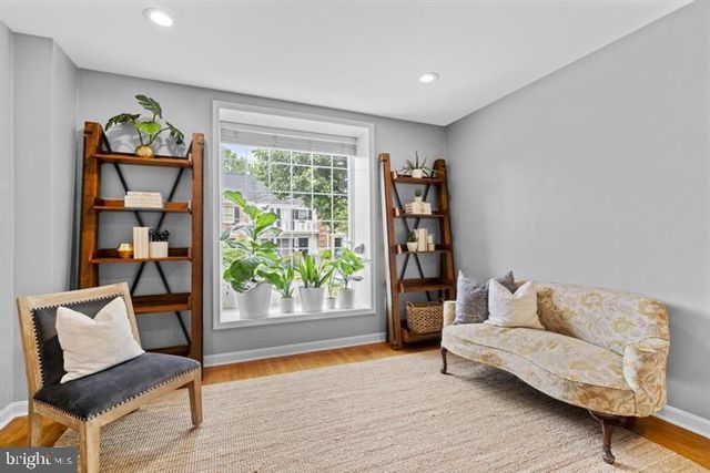 6707 MELROSE DR, Mclean, VA 22101