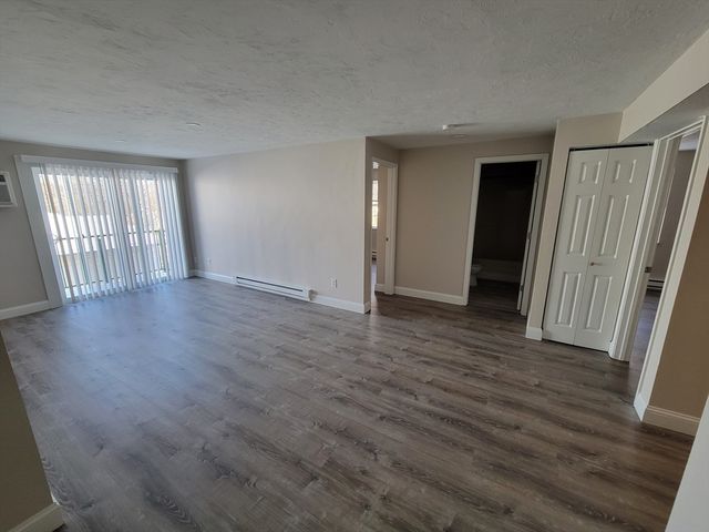 46 Edgeworth 517, Worcester, MA 01605