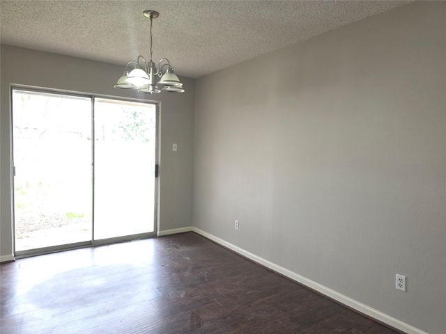 9814 Kiwi Lane, Conroe, TX 77385