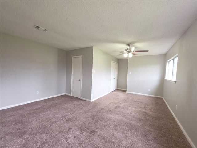 9814 Kiwi Lane, Conroe, TX 77385