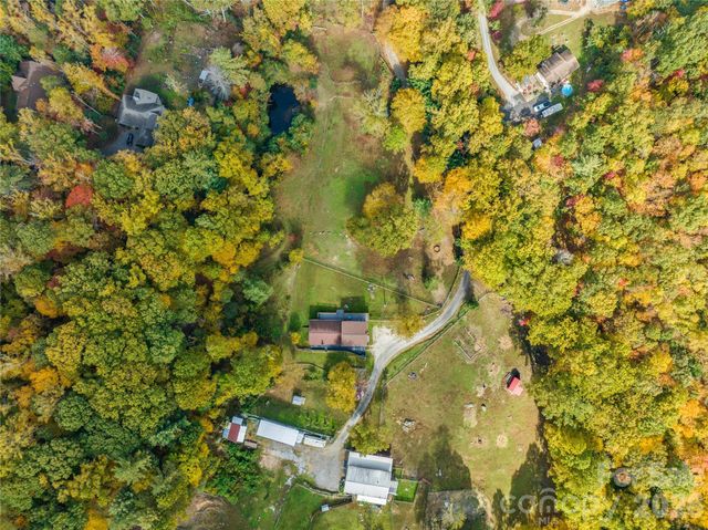 540 Duncan Creek Road, Fletcher, NC 28732
