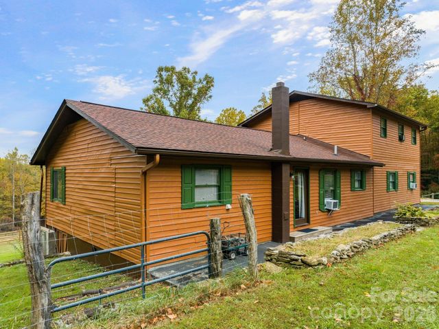 540 Duncan Creek Road, Fletcher, NC 28732