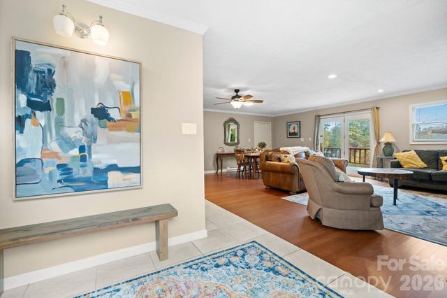 540 Duncan Creek Road, Fletcher, NC 28732
