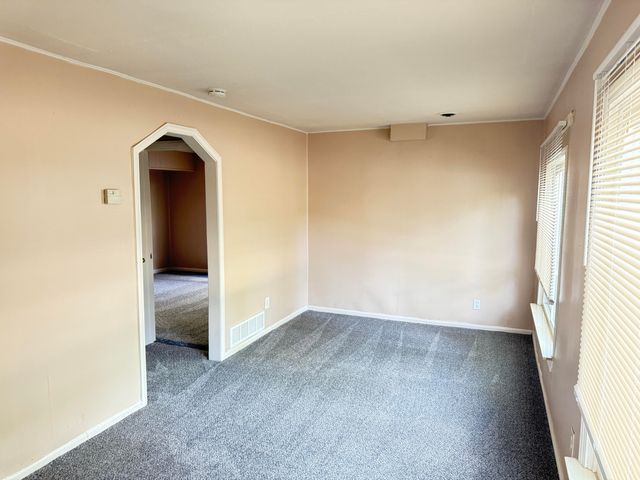 21345 Inkster Road, Farmington, MI 48336