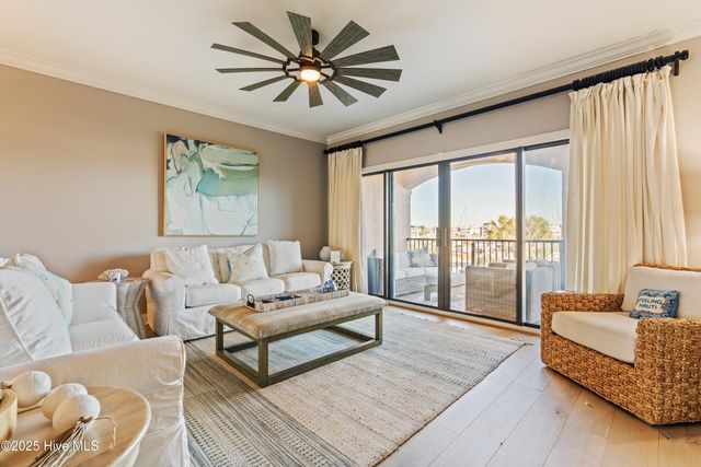 130 Spencer Farlow Drive 130, Carolina Beach, NC 28428