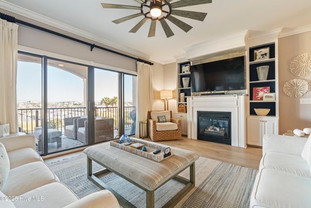 130 Spencer Farlow Drive 130, Carolina Beach, NC 28428