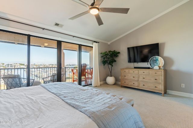 130 Spencer Farlow Drive 130, Carolina Beach, NC 28428