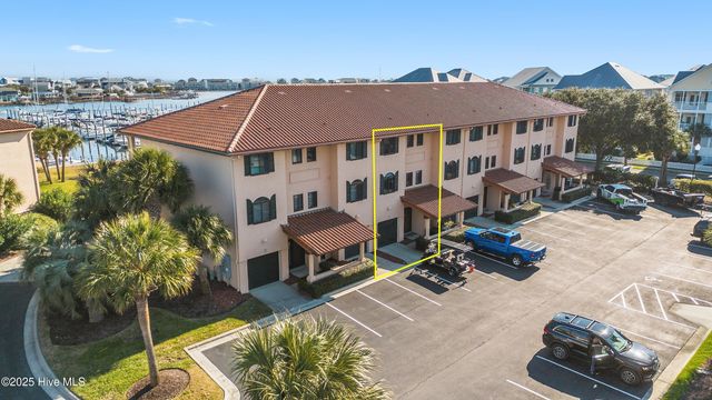 130 Spencer Farlow Drive 130, Carolina Beach, NC 28428