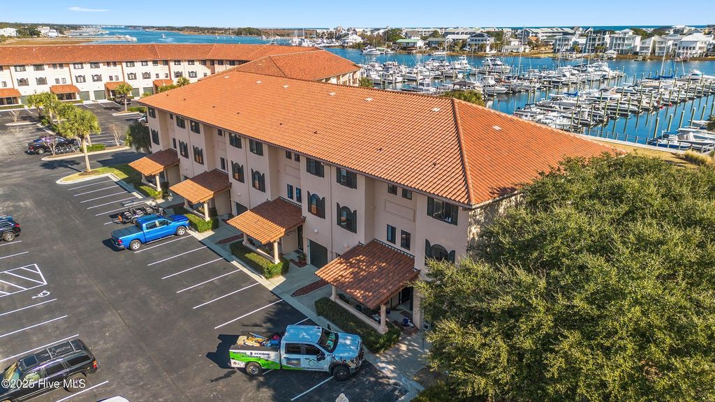 130 Spencer Farlow Drive 130, Carolina Beach, NC 28428