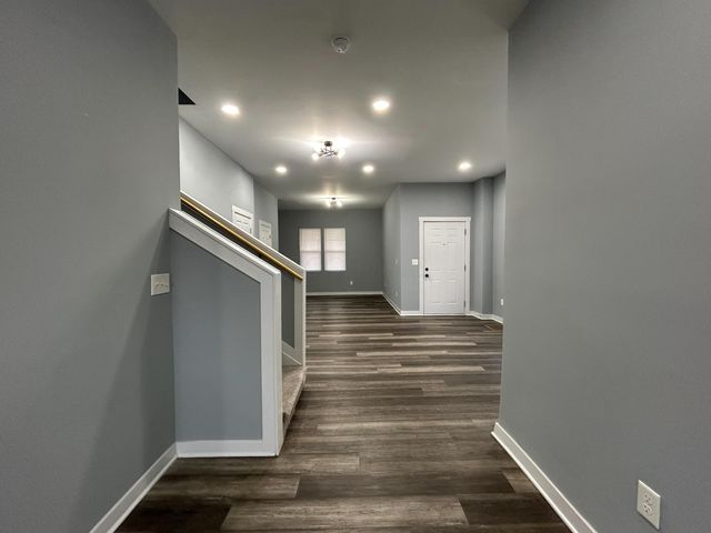 208 N Guilford Avenue, Columbus, OH 43222