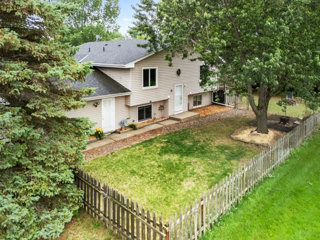 1630 108th Lane NW, Coon Rapids, MN 55433