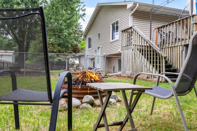 1630 108th Lane NW, Coon Rapids, MN 55433