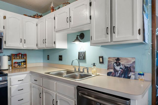 1630 108th Lane NW, Coon Rapids, MN 55433