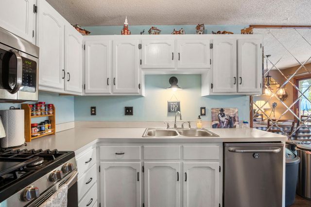 1630 108th Lane NW, Coon Rapids, MN 55433