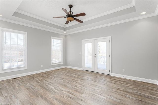 259 Lynne Terry Drive, Thomasville, NC 27360