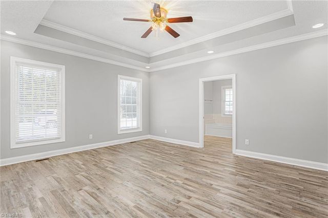 259 Lynne Terry Drive, Thomasville, NC 27360