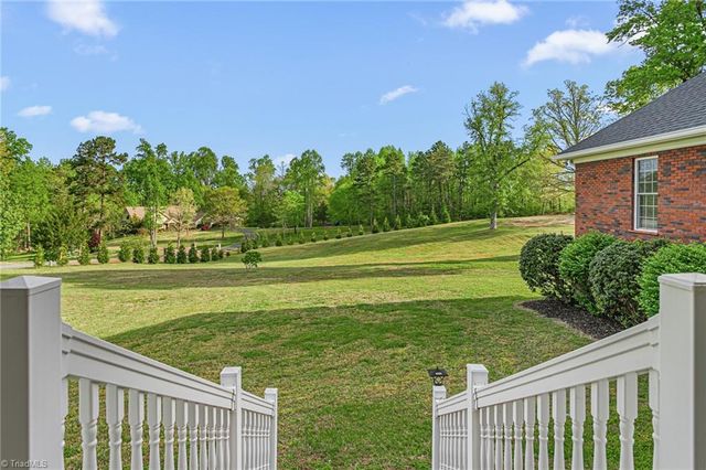 259 Lynne Terry Drive, Thomasville, NC 27360