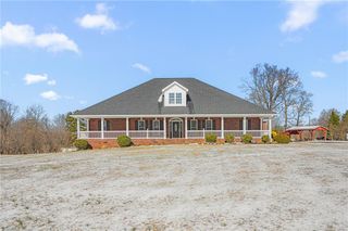 259 Lynne Terry Drive, Thomasville, NC 27360