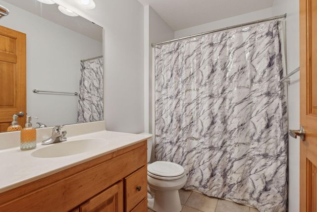 2164 Rushmore Drive, River Falls, WI 54022