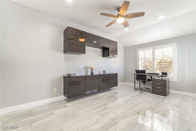 2076 East Wigwam Avenue, Las Vegas, NV 89123