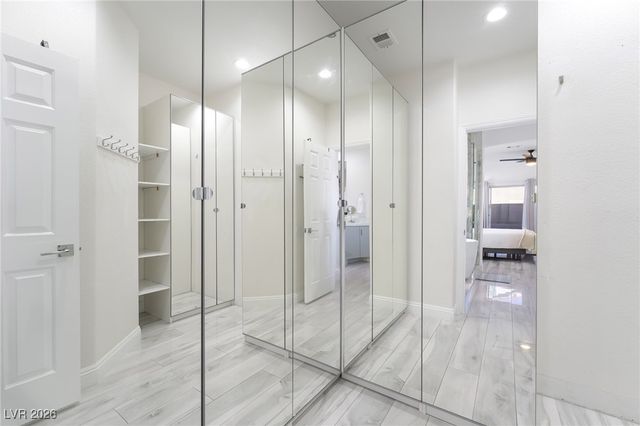 2076 East Wigwam Avenue, Las Vegas, NV 89123