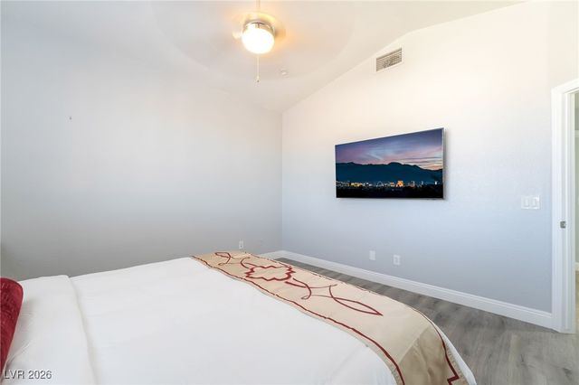 2076 East Wigwam Avenue, Las Vegas, NV 89123