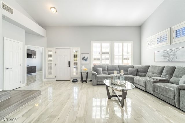 2076 East Wigwam Avenue, Las Vegas, NV 89123