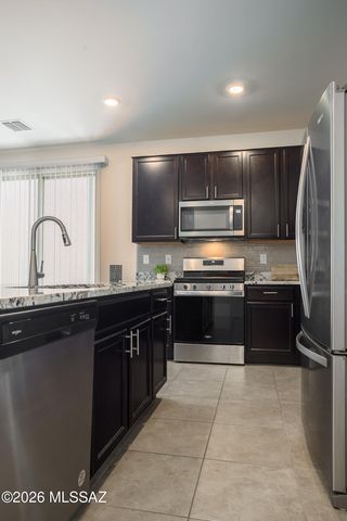 1081 E Ascent Street, Tucson, AZ 85719