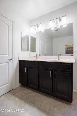 1081 E Ascent Street, Tucson, AZ 85719