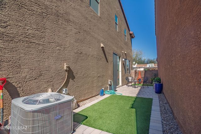 1081 E Ascent Street, Tucson, AZ 85719
