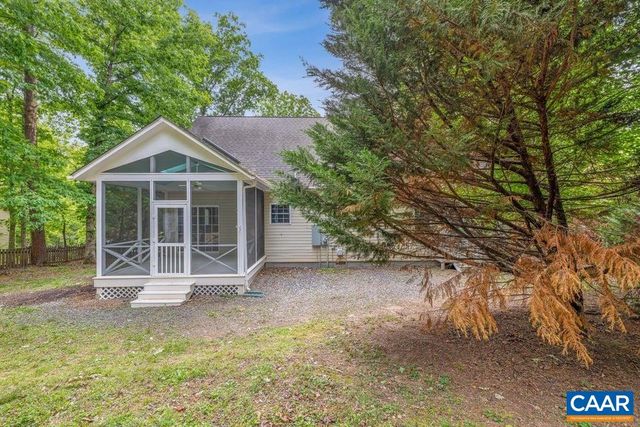 29 TUSCARORA DR, Palmyra, VA 22963