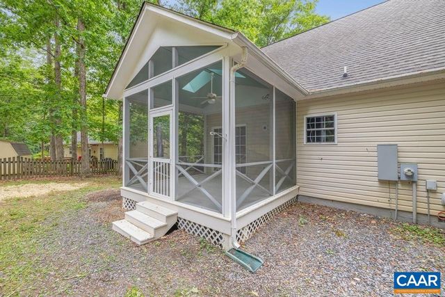 29 TUSCARORA DR, Palmyra, VA 22963