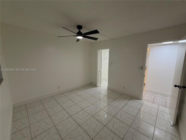 400 Commodore Dr 101, Plantation, FL 33325