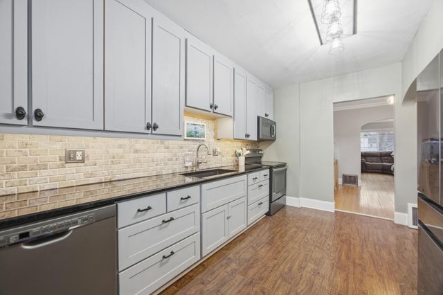 519 14th Street S, Fargo, ND 58103