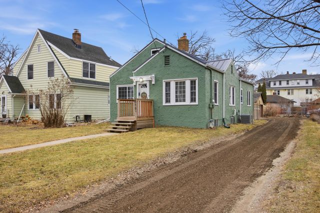 519 14th Street S, Fargo, ND 58103