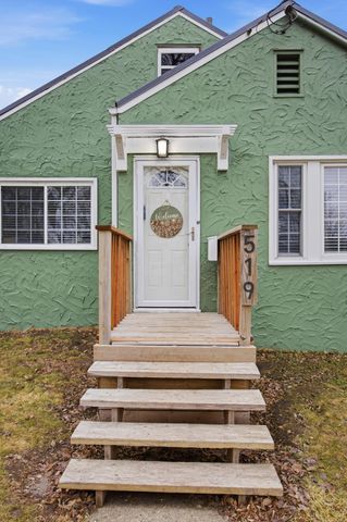 519 14th Street S, Fargo, ND 58103