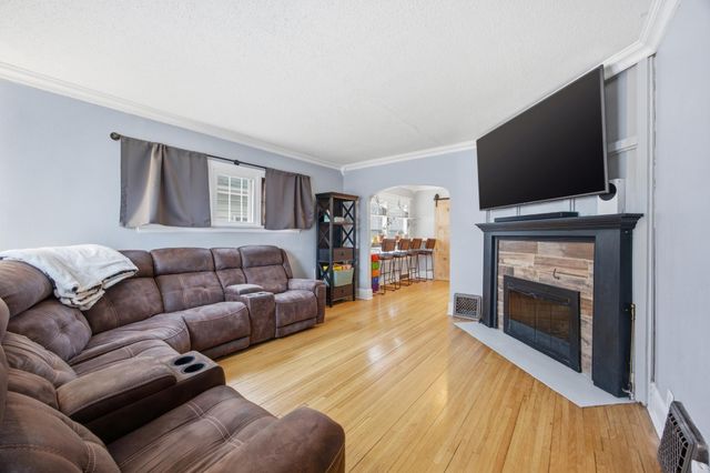 519 14th Street S, Fargo, ND 58103