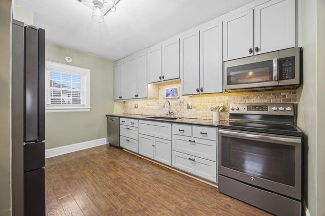 519 14th Street S, Fargo, ND 58103