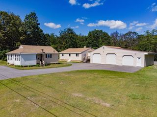 348 350 Marshall Street, Leicester, MA 01524