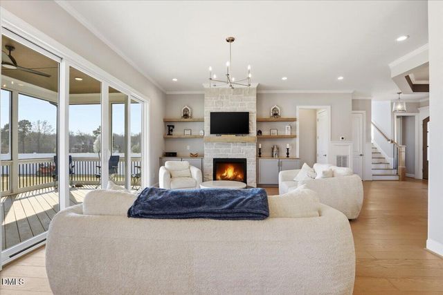 110 Summerlin Drive, Clayton, NC 27527