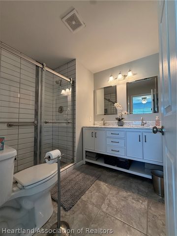 13 Hillcrest Street, Lake Placid, FL 33852