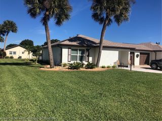 13 Hillcrest Street, Lake Placid, FL 33852